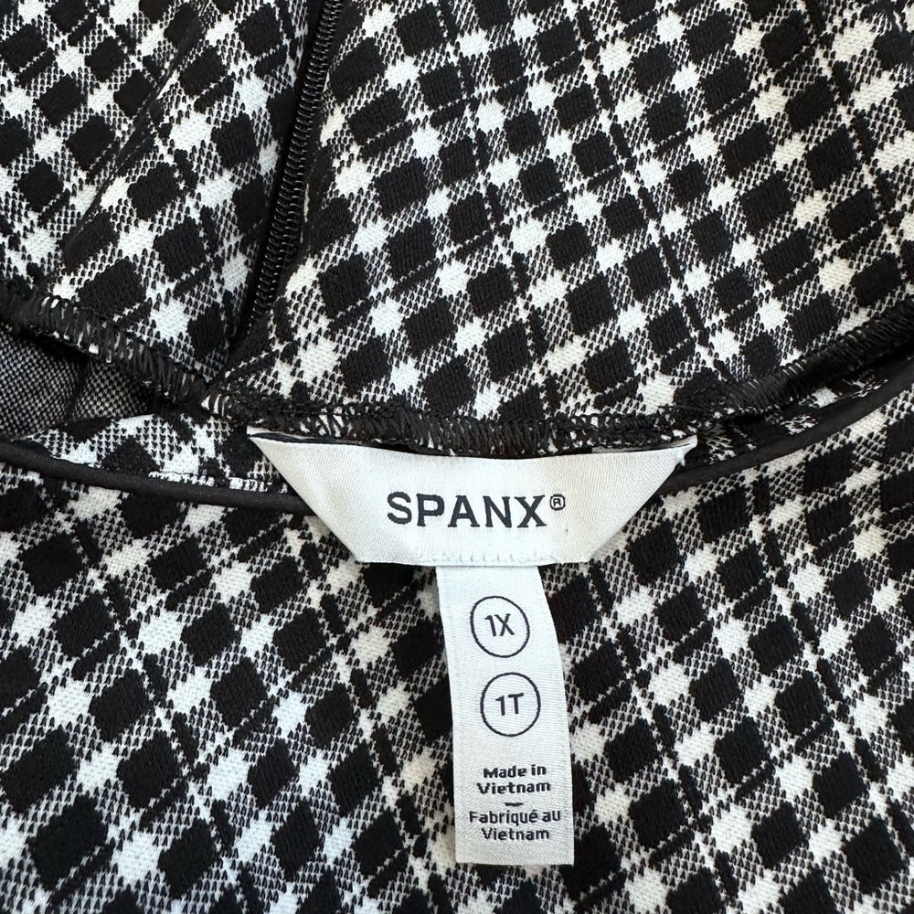 SPANX Jacquard Ponte Plaid Black White Mini Dress Size 1X Long Sleeve EUC - Picture 10 of 13